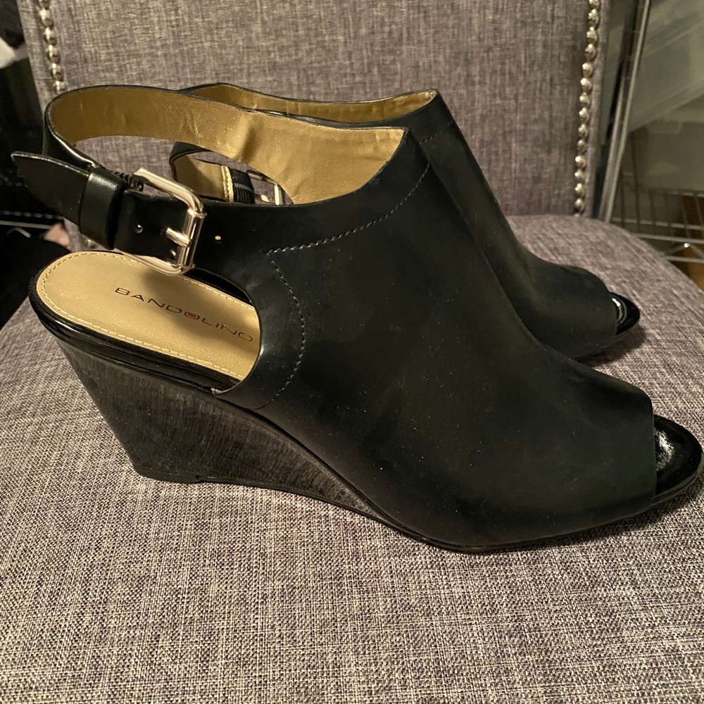 Bandolino wedges